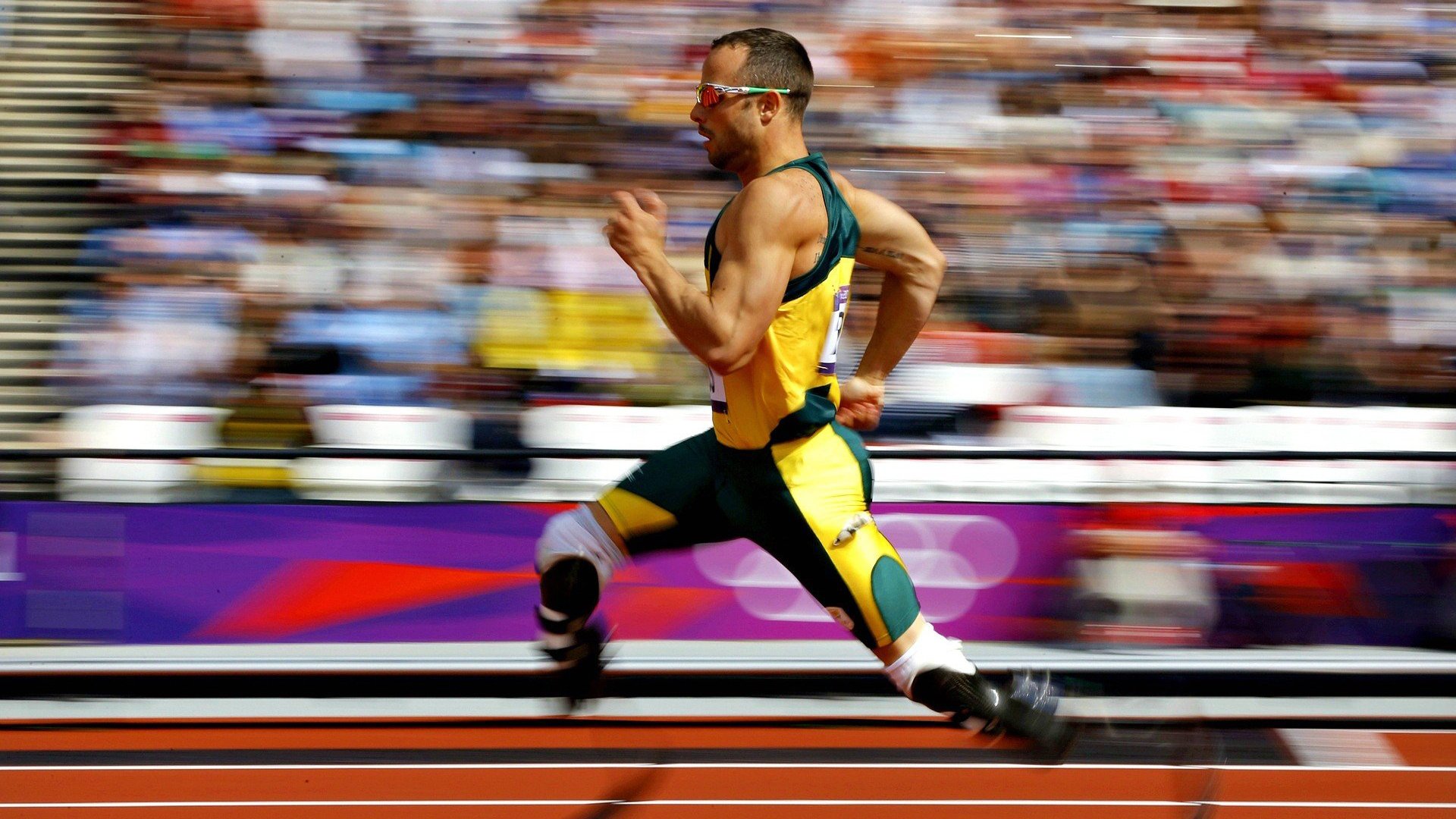 李恩:全黑队的“中场能量”,突破速度与传球技巧相得益彰